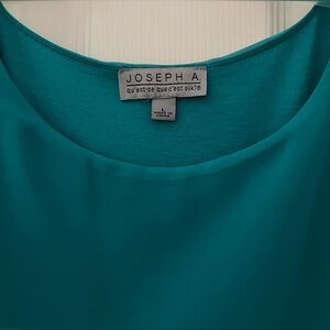 Joseph A Vibrant aqua Top